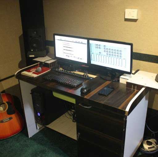 Studio 4. - Audio Engineer 