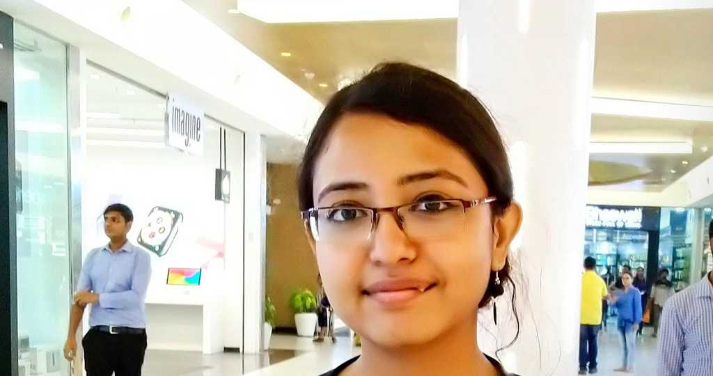 Shreya Chatterj - IT proffesional/Math tutor