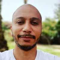 Arabic tutor to non-native speakers 