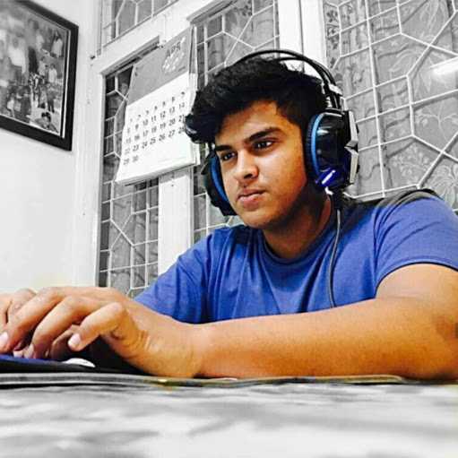 Saushtav R. - Designer,Editor,YouTuber.