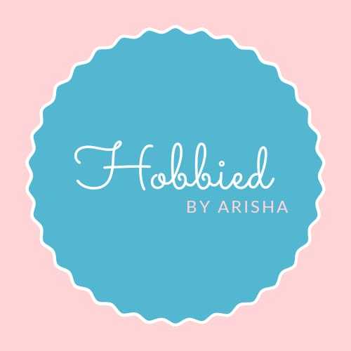 Arisha I. - Professional Teacher and Creative Freelancer - Voice Recording, Writing, Art and Design