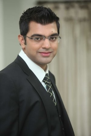 Naveed A. - Chartered accountant