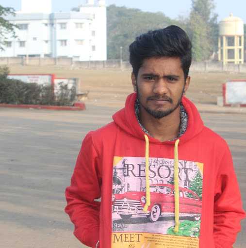Manish V. - Video Editor, Online Media Stragestic, Blogger