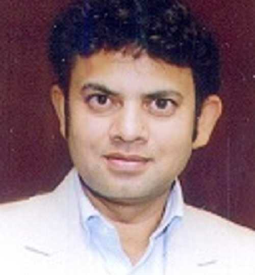 Amit S. - facility manager 