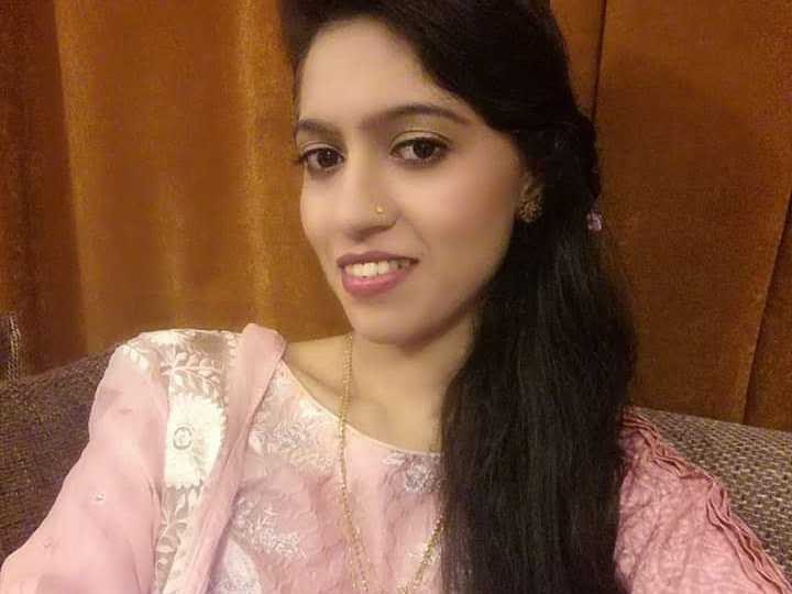 Ayesha A. - Research Analyst