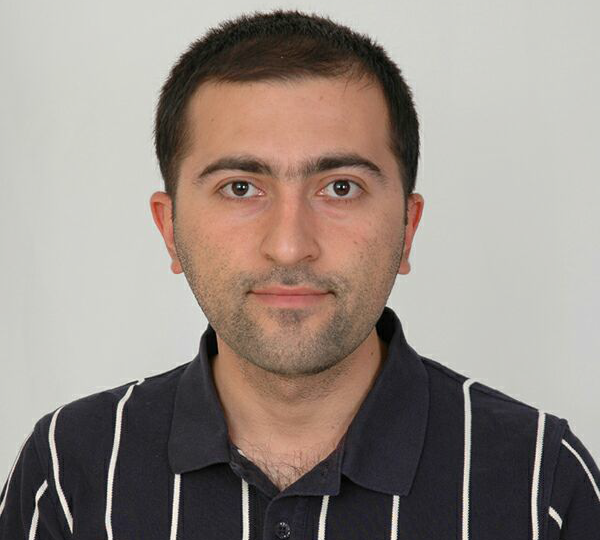 Farshad H. - System analyst 