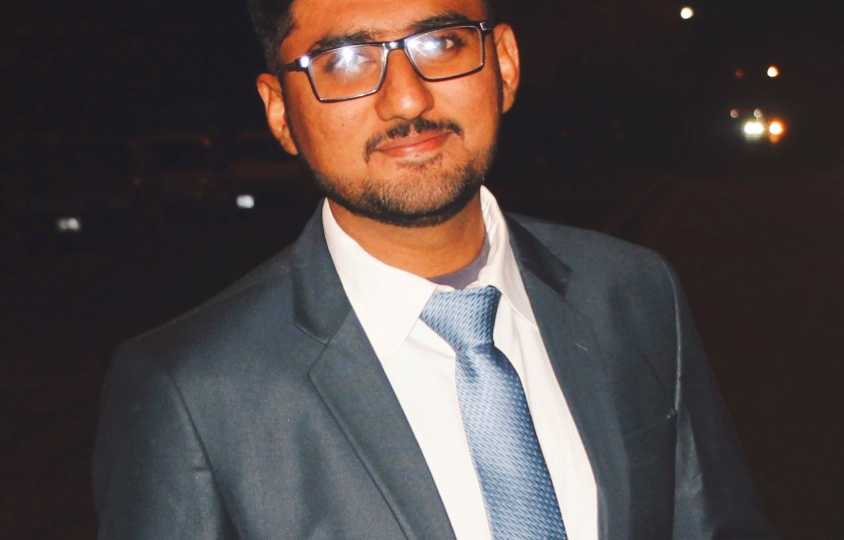 Usama Q. - I m expert in data entry data typing and copy pasting work having experience of 2 years. 