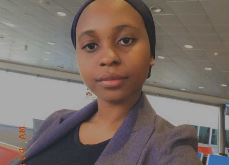 Hauwa G. - Assisting manager