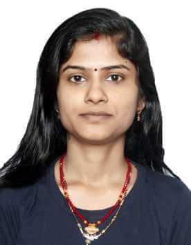 Priyeshi - A research scholar in Linguistics from an IIT , working on Phonology..I teach English and linguistics courses to engineering students of IIT 