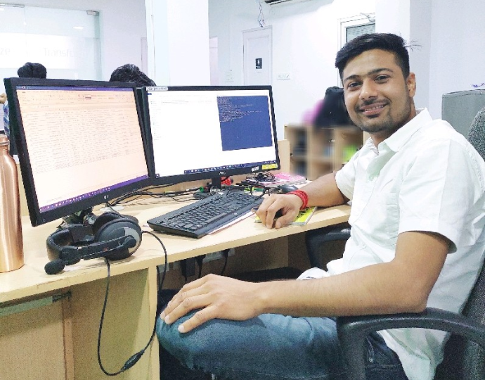 Kanhaiya - I have 4 years of experience in window and VMware including networking, linux, and troubleshooting. I have setup many VMware &amp; Windows servers in my experience..
