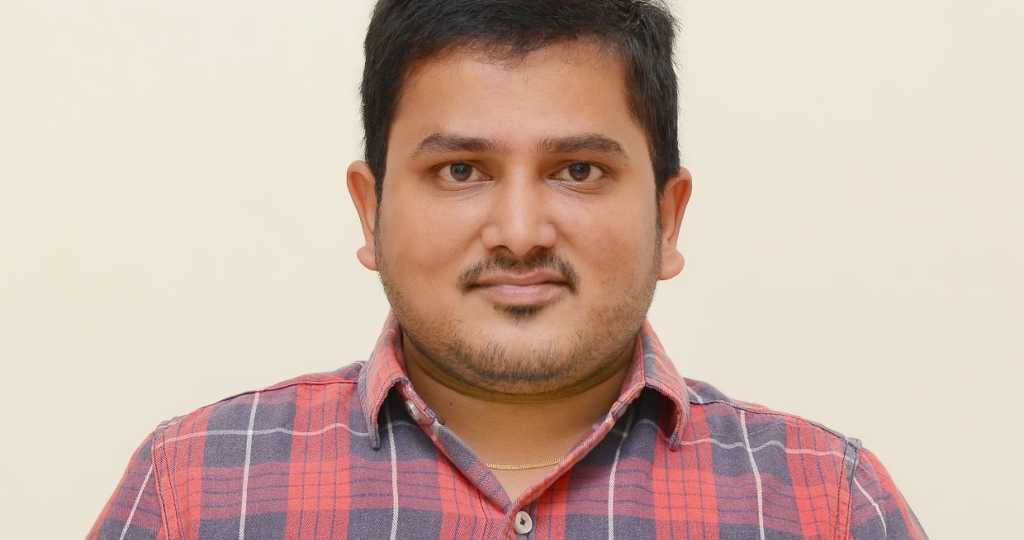 Rohit R. - Photoshop Designer and Photographer