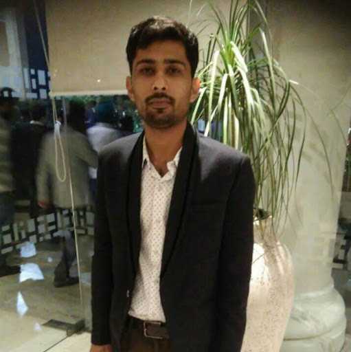 Sidhant S. - Customer service executive.