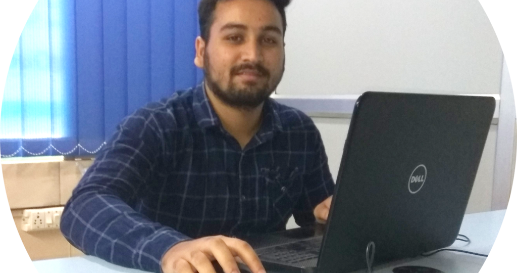 Bawa Sahil - Web Developer with Experience of 8 years in PHP and MYSQL